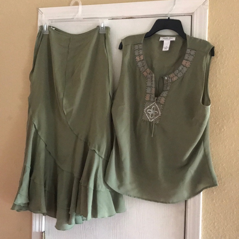 Skirt & top